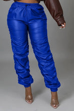 Load image into Gallery viewer, LEATHER SCRUNCHED JOGGERS (2COLORS)